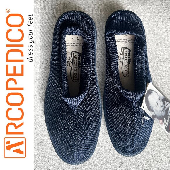 NWT Vintage Arcopedico Classic Shoe, Navy, Size 7/40 but fits a 9.5! COMFORTABLE - Picture 1 of 8